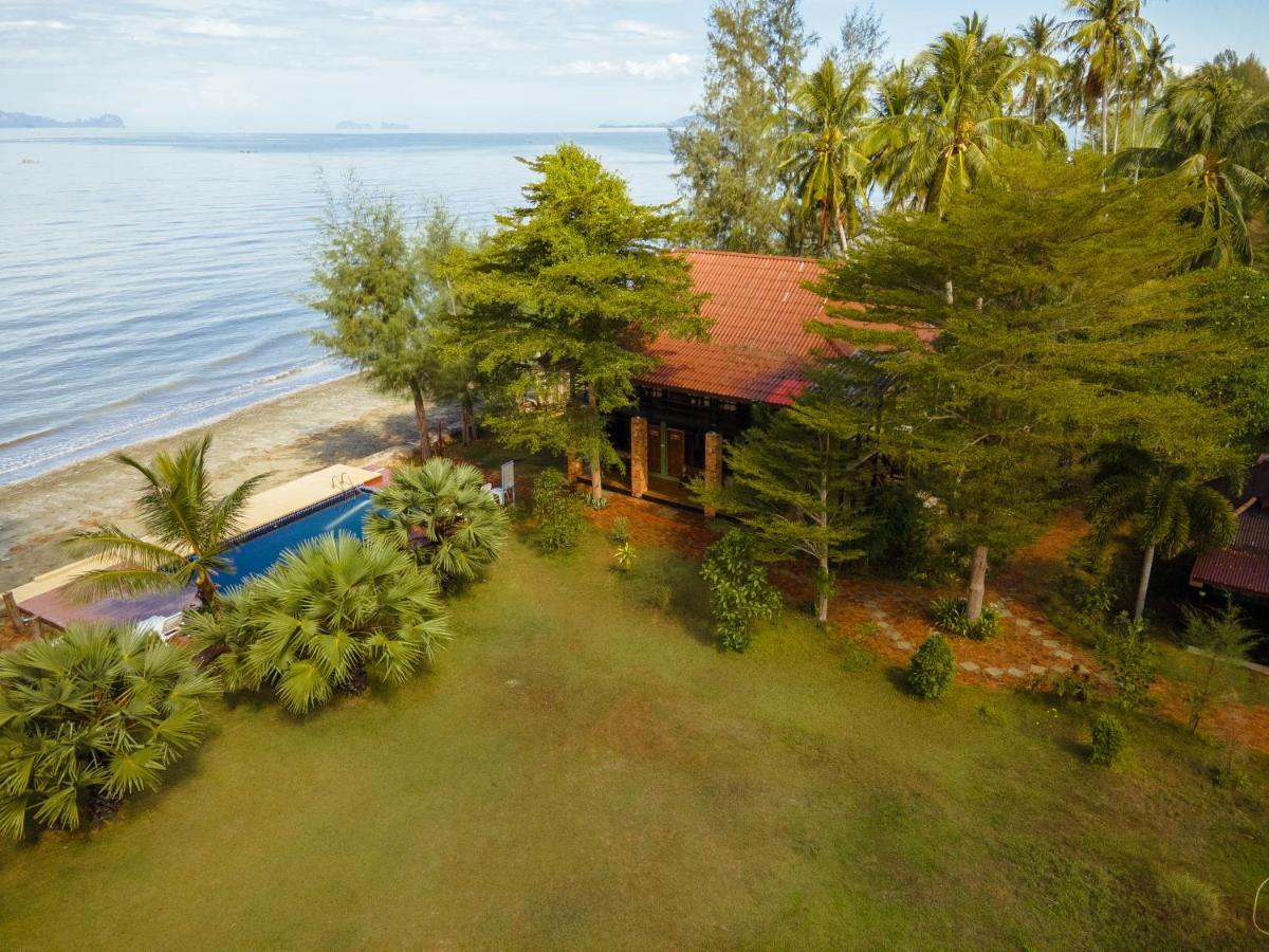 The Chevalley Beach Resort Satun Eksteriør billede