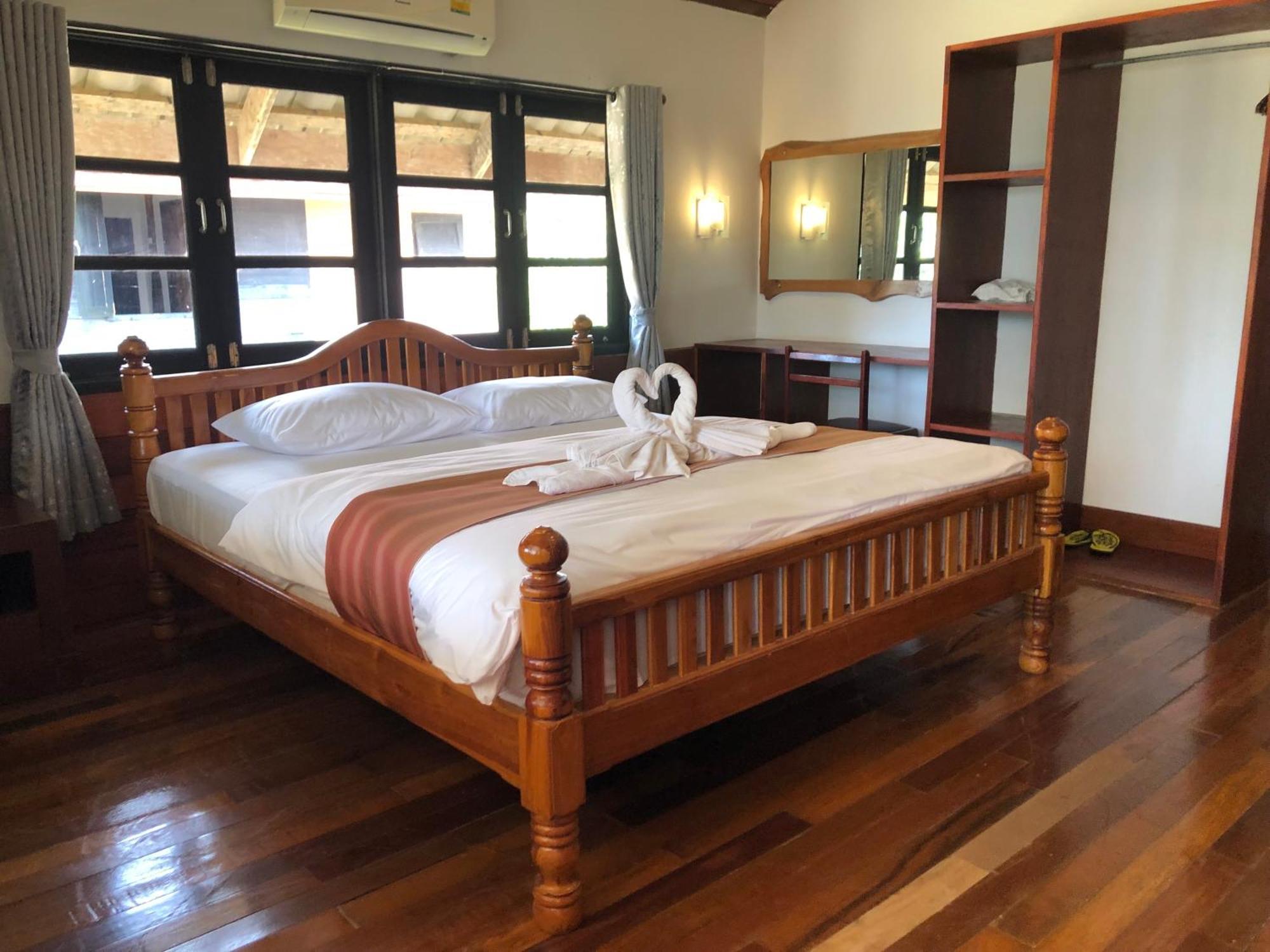 The Chevalley Beach Resort Satun Eksteriør billede