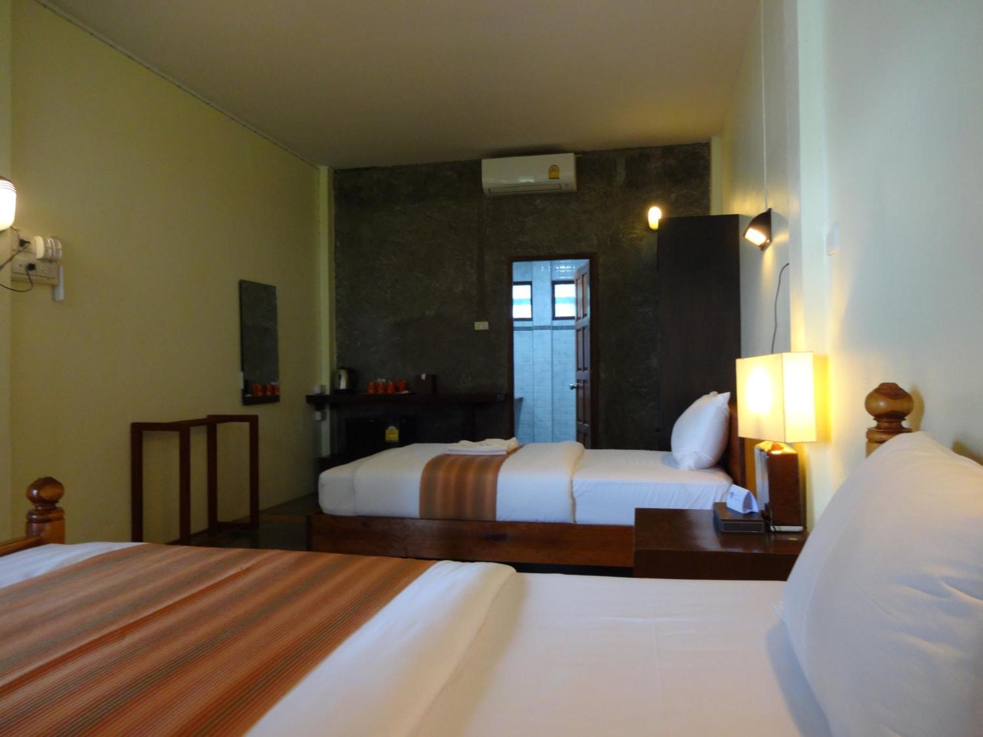 The Chevalley Beach Resort Satun Eksteriør billede
