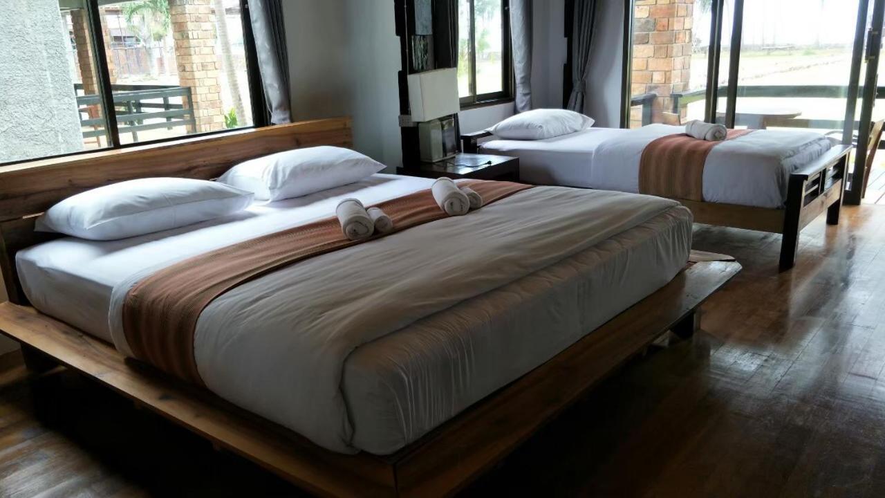 The Chevalley Beach Resort Satun Eksteriør billede