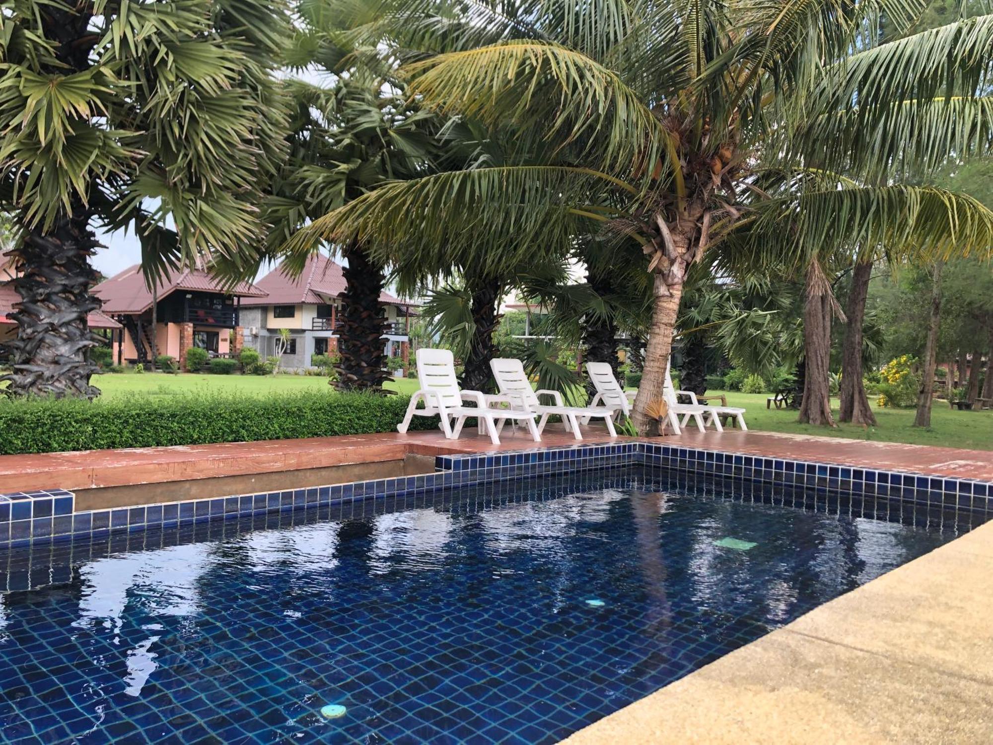 The Chevalley Beach Resort Satun Eksteriør billede